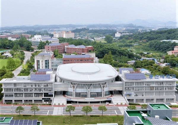 Dongshin University